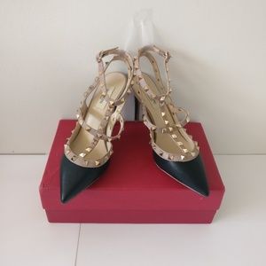 Black Rockstud Ankle Strap Pump Heels 100mm (Sz 7)